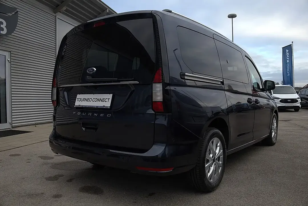 Ford Grand Tourneo 2.0 EcoBlue AUT Titanium - Thumbnail 4