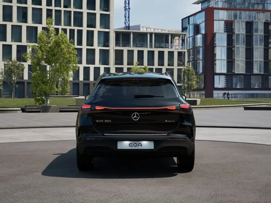 Mercedes-Benz EQA 350 4MATIC Night - Thumbnail 5