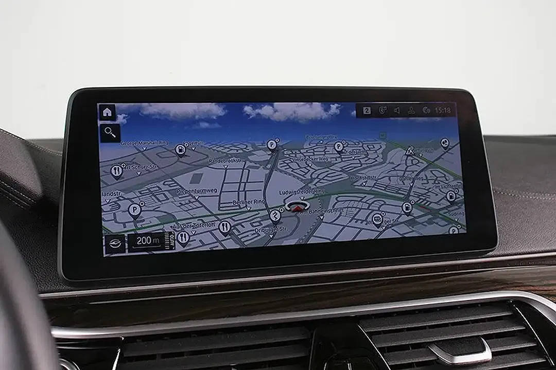 BMW 520 Luxury Line - Thumbnail 8