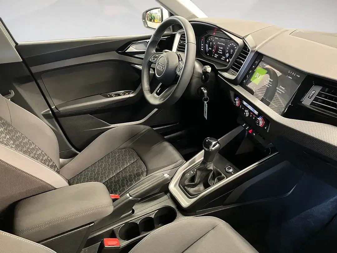 Audi A1 25 TFSI S tronic Sportback S line - Thumbnail 8