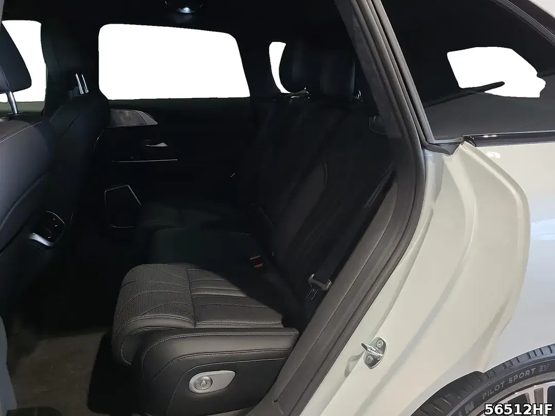 Xpeng G9 AWD Performance - Thumbnail 11