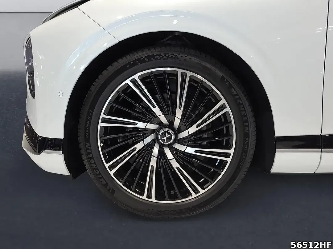 Xpeng G9 AWD Performance - Thumbnail 4