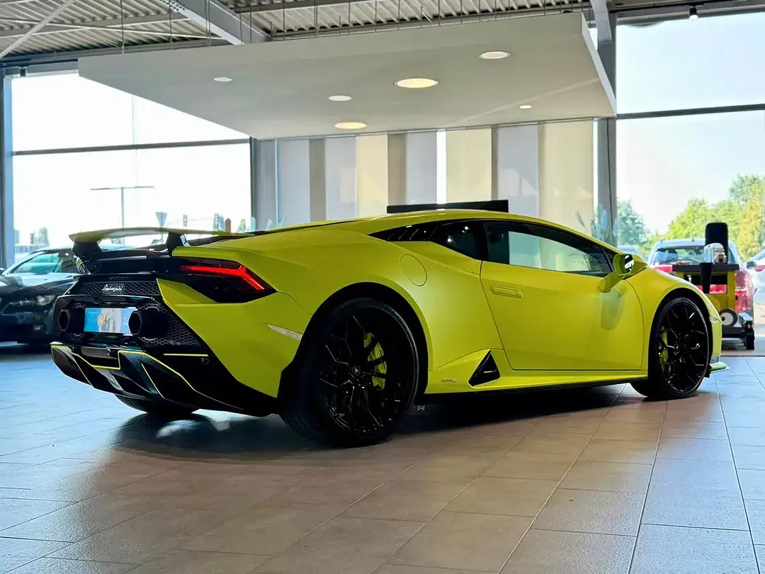 Lamborghini Huracán Tecnica - Thumbnail 10