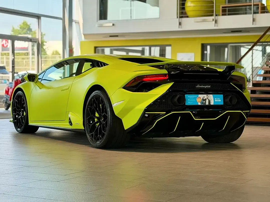 Lamborghini Huracán Tecnica - Thumbnail 4