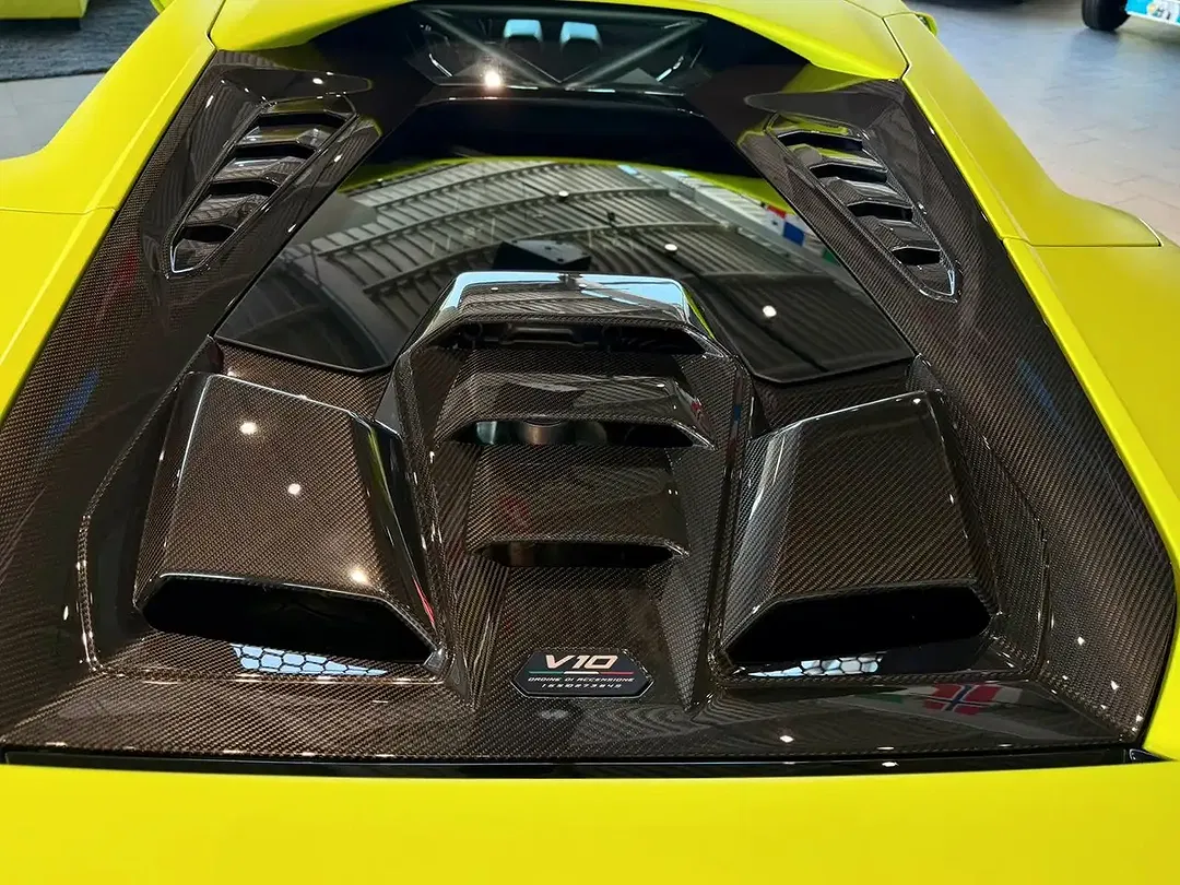 Lamborghini Huracán Tecnica - Thumbnail 6