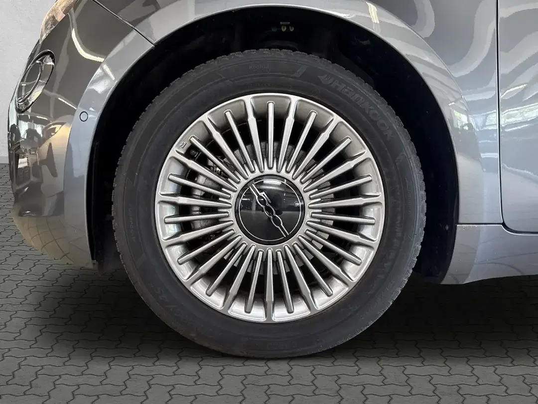 Fiat 500e - foto 14