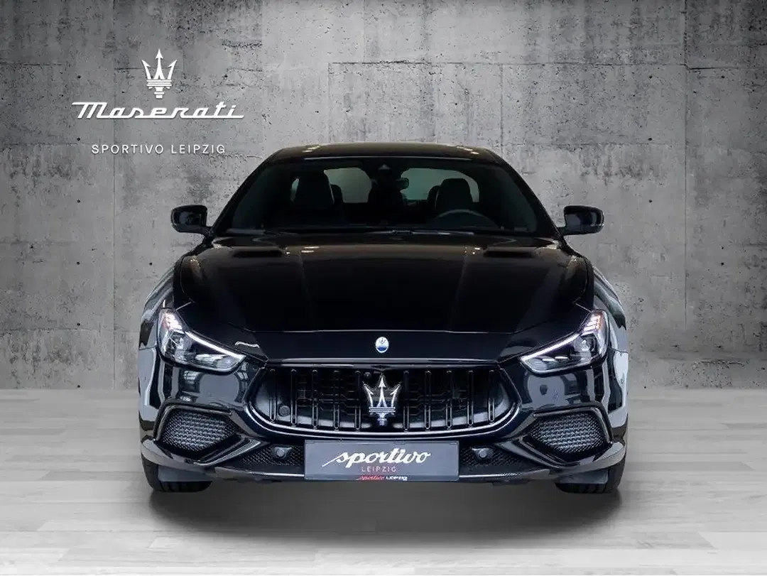 Maserati Ghibli Trofeo - Thumbnail 3