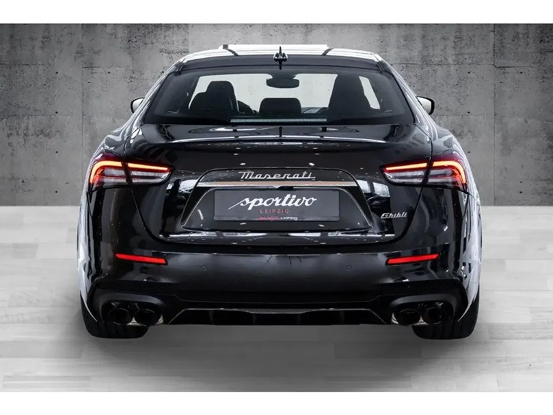 Maserati Ghibli Trofeo - Thumbnail 7