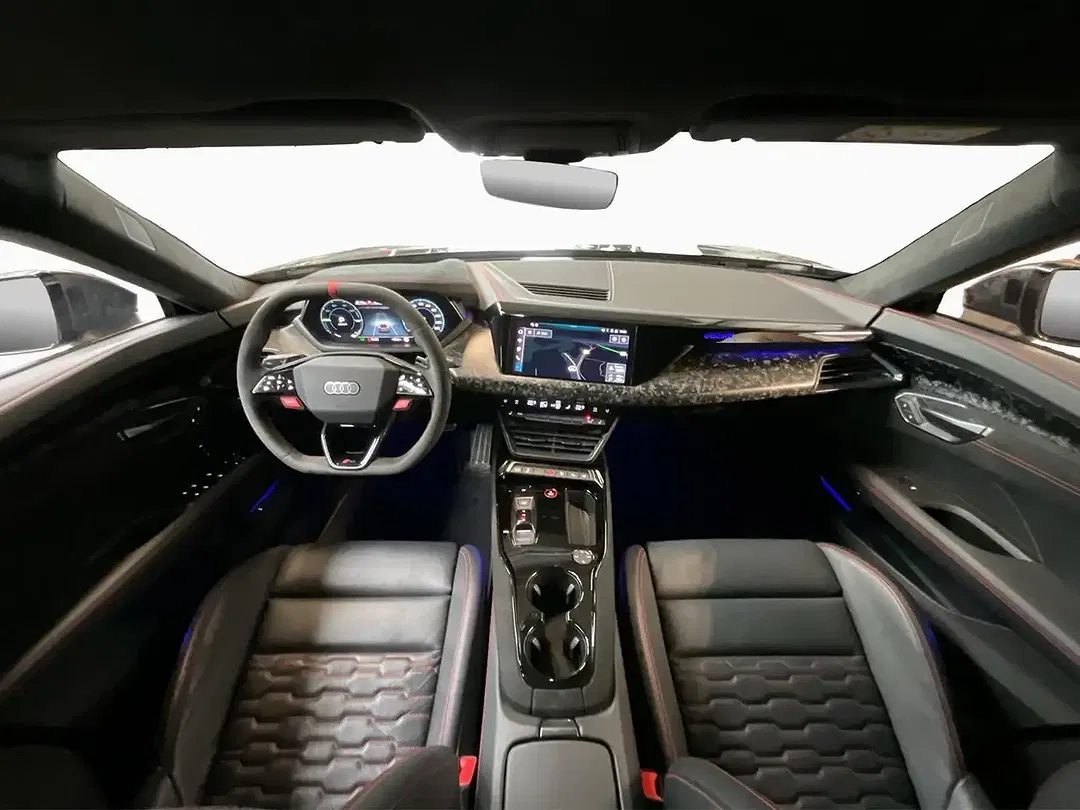 Audi RS e-tron GT quattro performance - foto 2