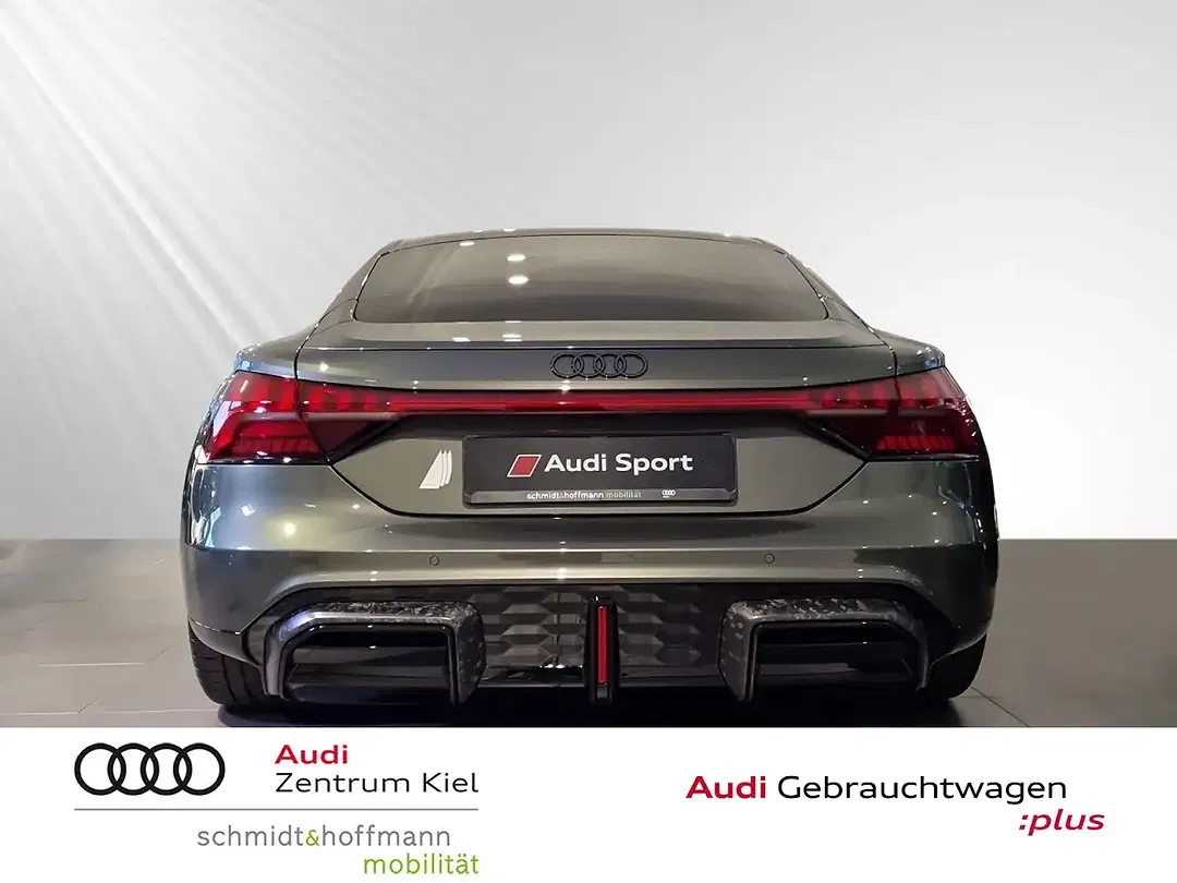 Audi RS e-tron GT performance - Thumbnail 4
