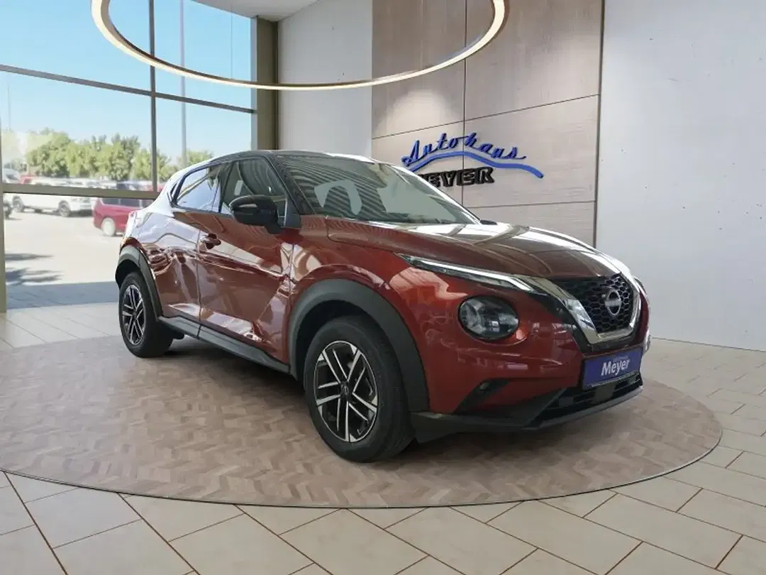 Nissan Juke 1.0 DIG-T DCT - foto 2