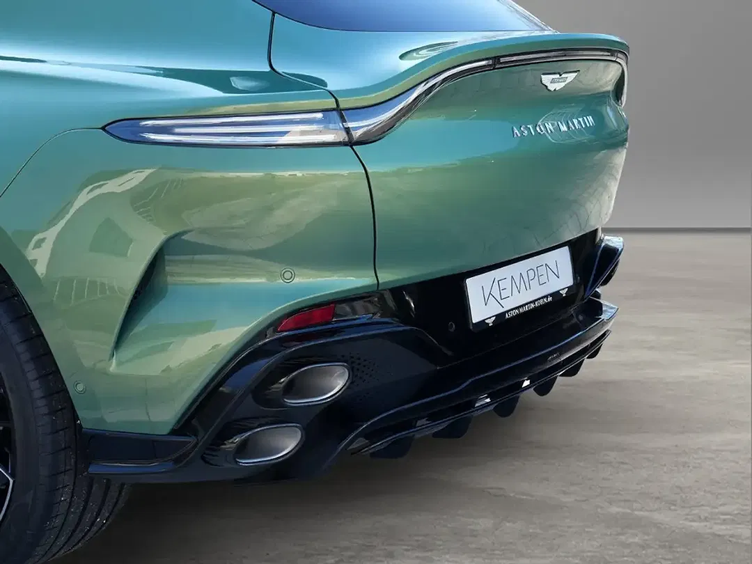Aston Martin DBX S - Thumbnail 14