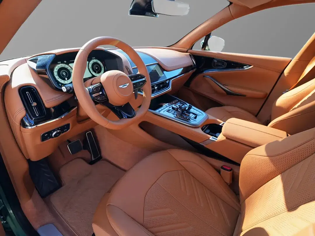 Aston Martin DBX S - Thumbnail 20
