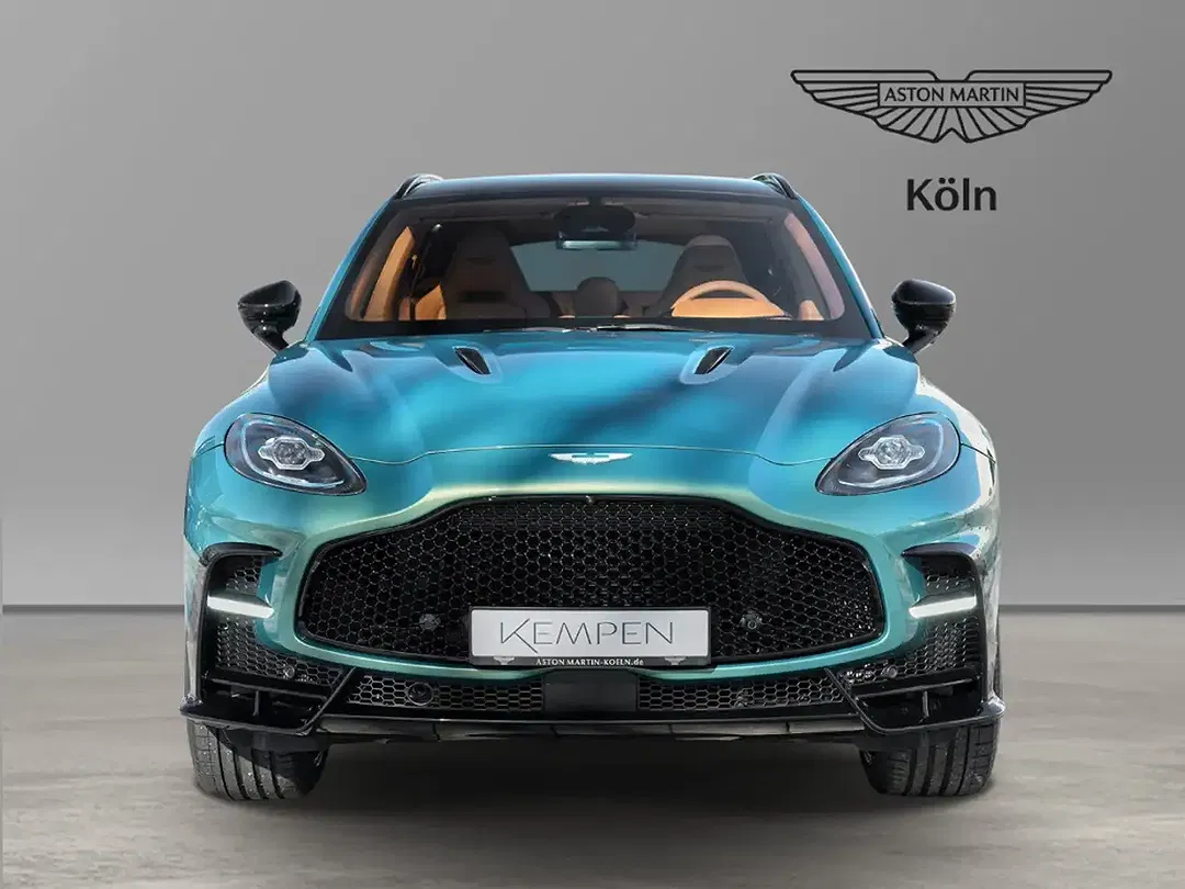Aston Martin DBX S - Thumbnail 9