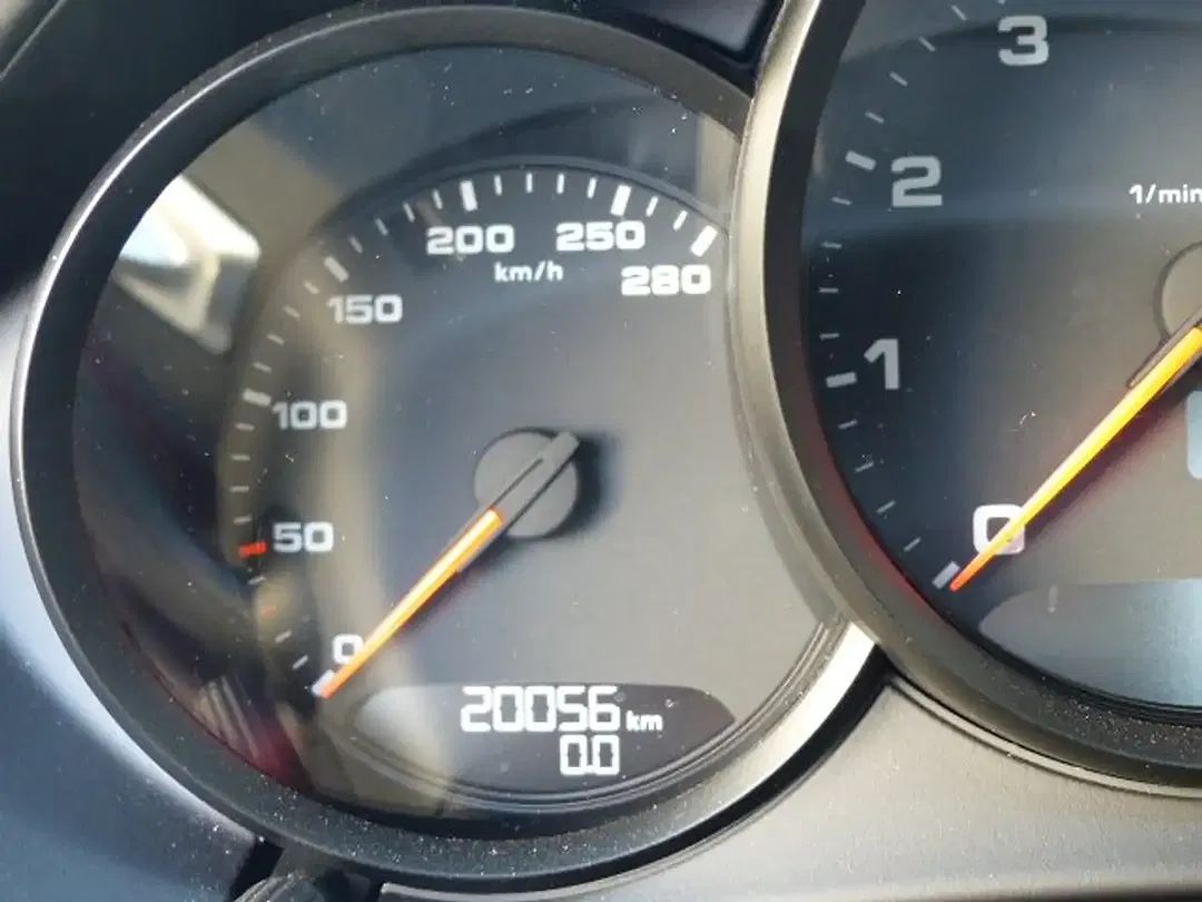 Porsche 718 PDK AUT - Thumbnail 10