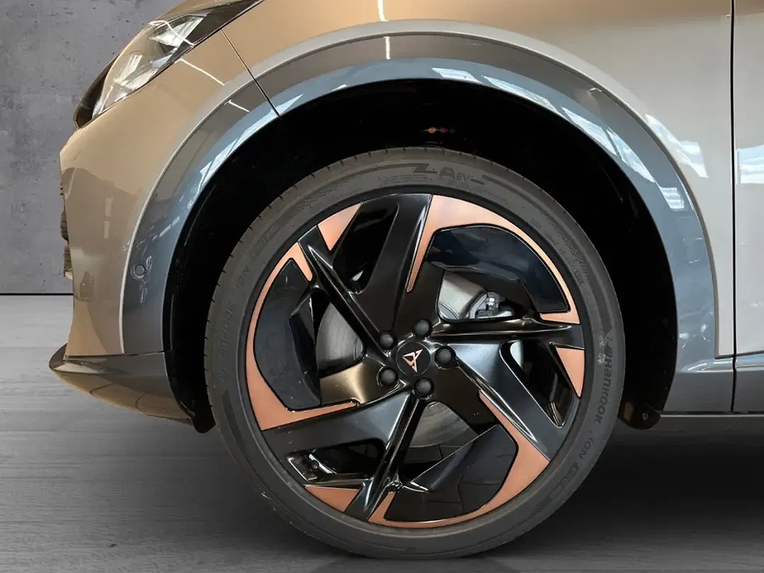 CUPRA Tavascan 4Drive VZ - Thumbnail 4