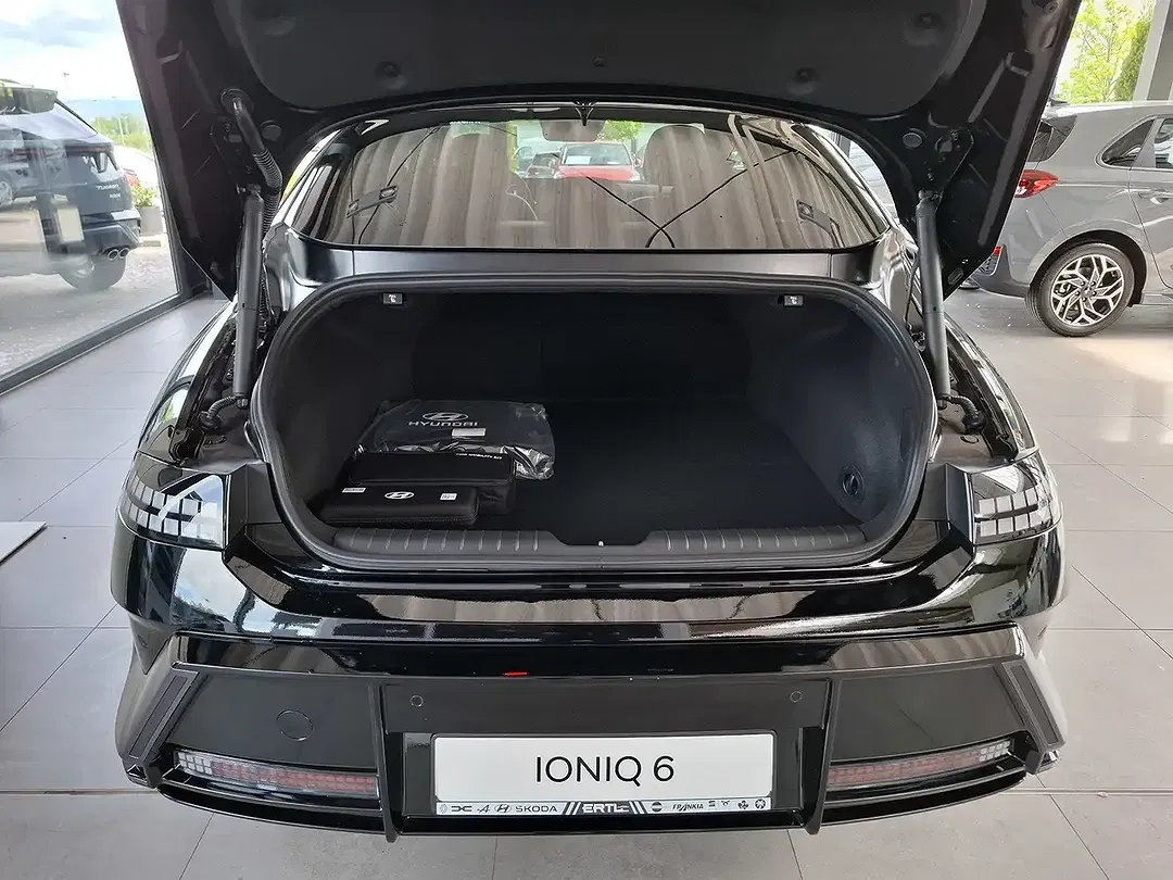 Hyundai IONIQ 6 4WD N Line X - Thumbnail 8