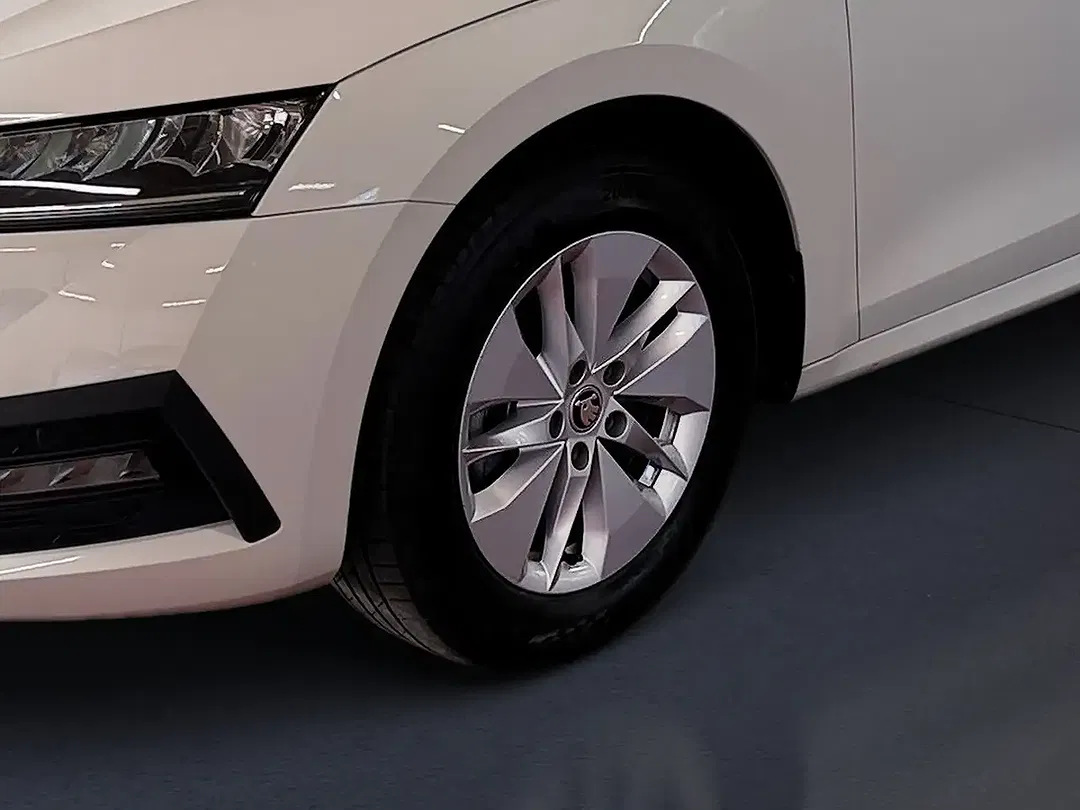 Skoda Octavia 2.0 TDI DSG Combi Ambition - Thumbnail 13