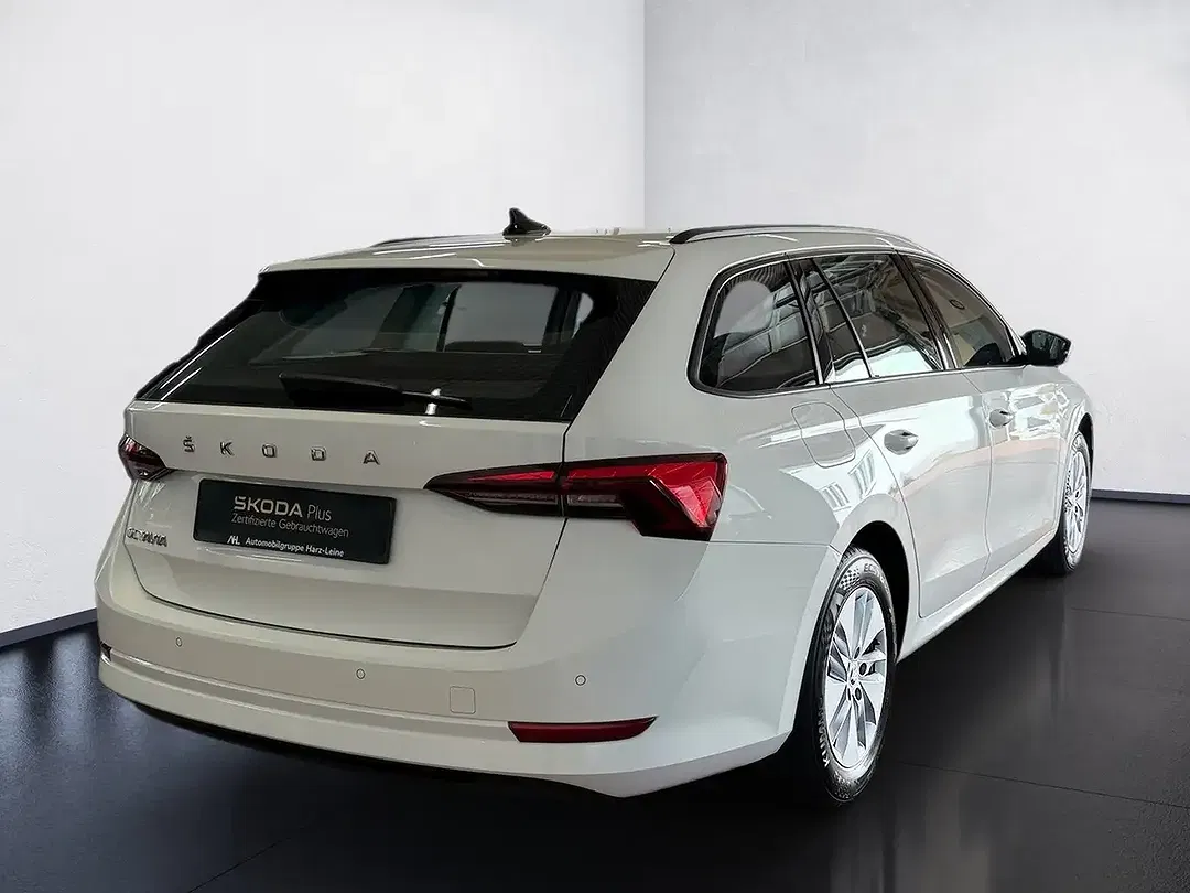 Skoda Octavia 2.0 TDI DSG Combi Ambition - Thumbnail 5