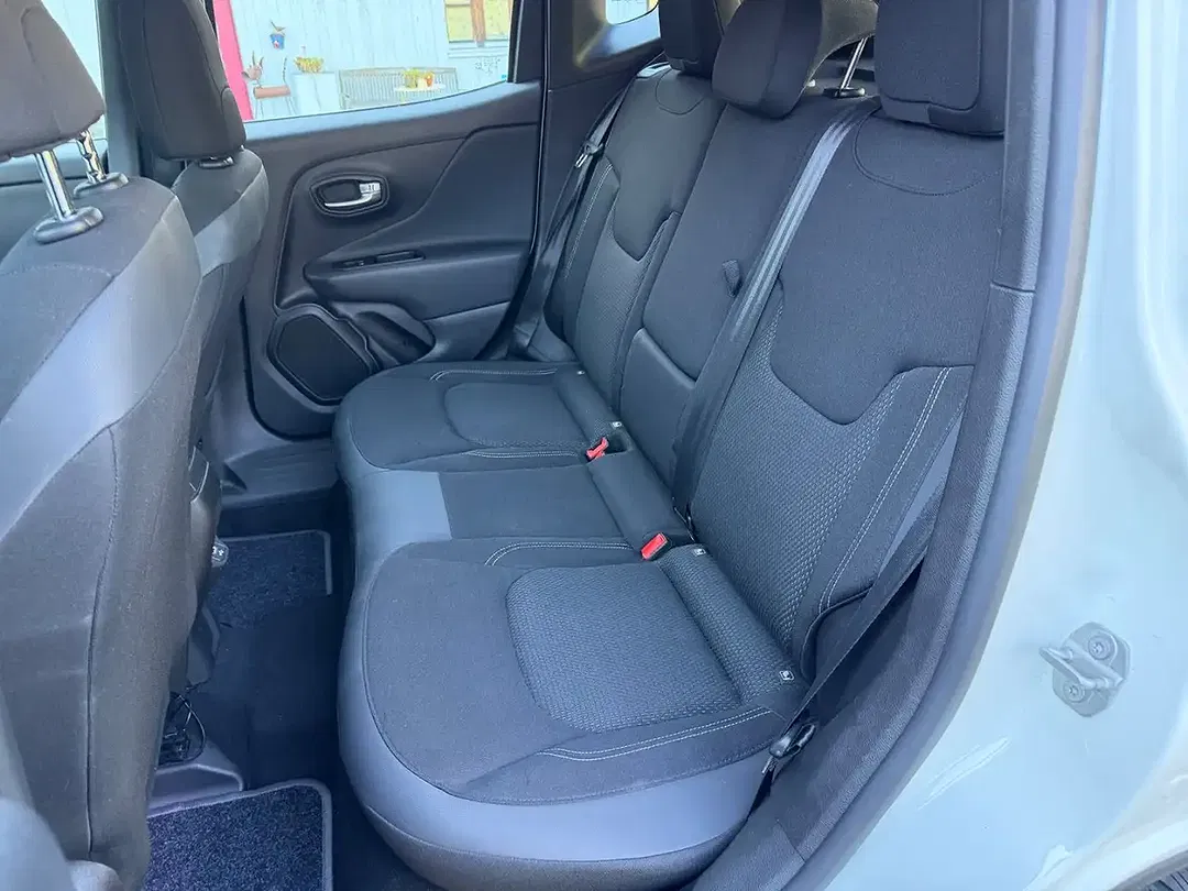 Jeep Renegade Limited - Thumbnail 13