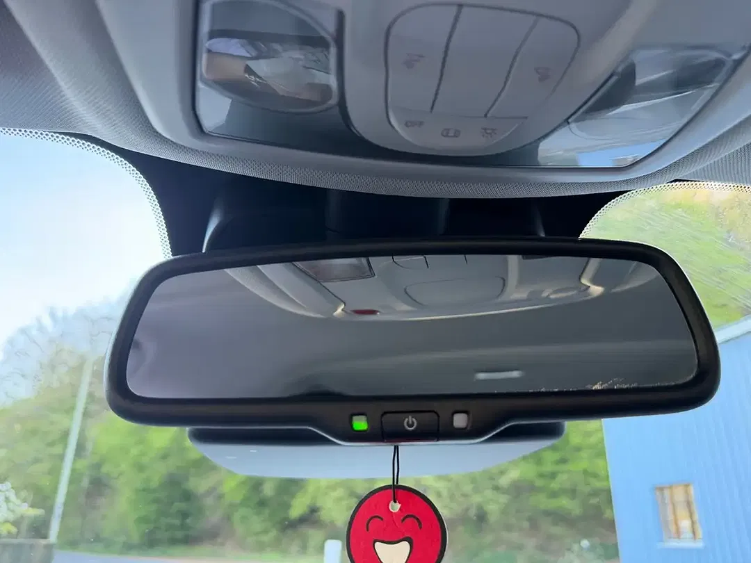 Jeep Renegade Limited - Thumbnail 23