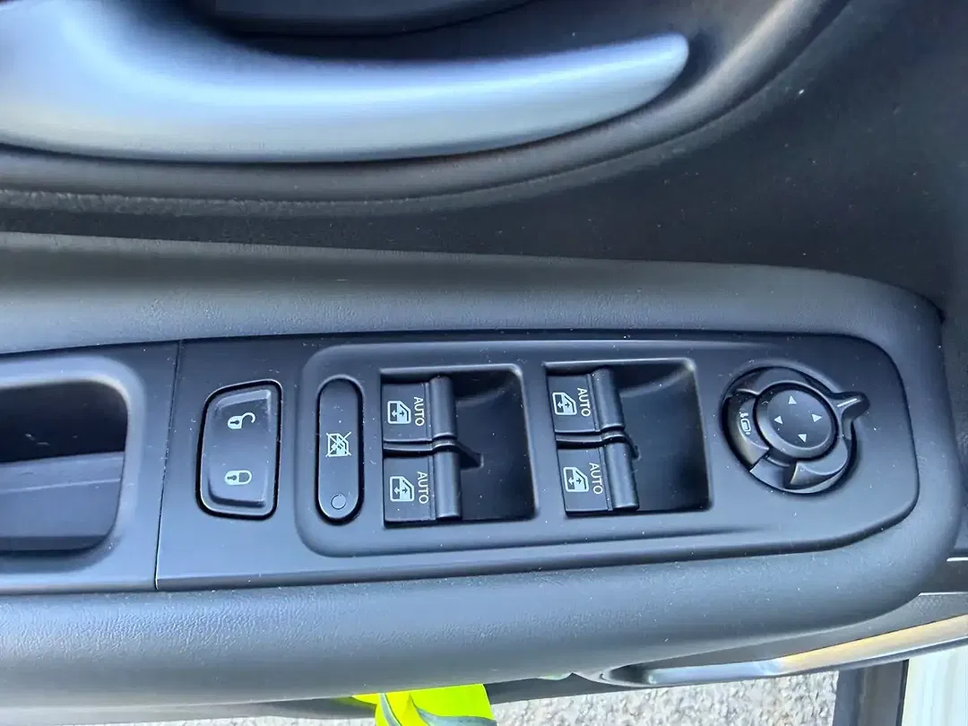 Jeep Renegade Limited - Thumbnail 49