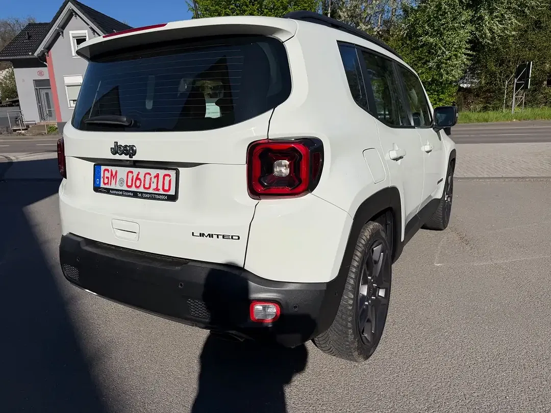 Jeep Renegade Limited - Thumbnail 8