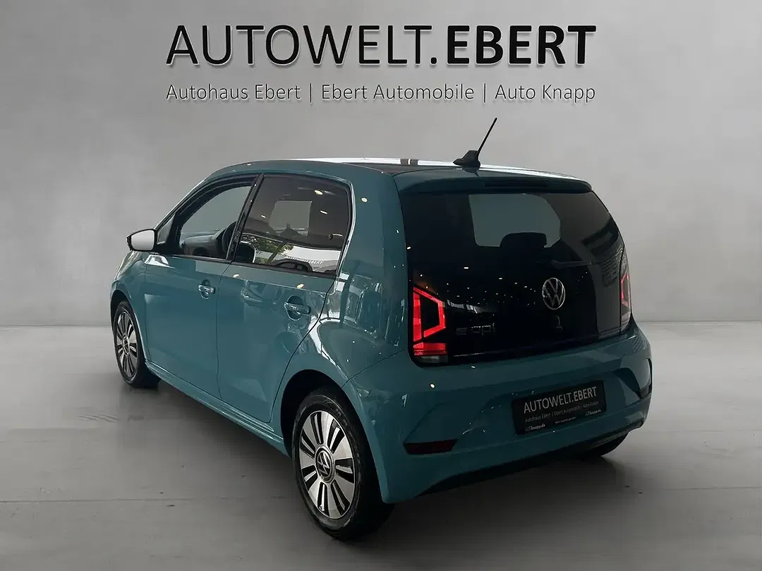 Volkswagen up! Style - Thumbnail 3