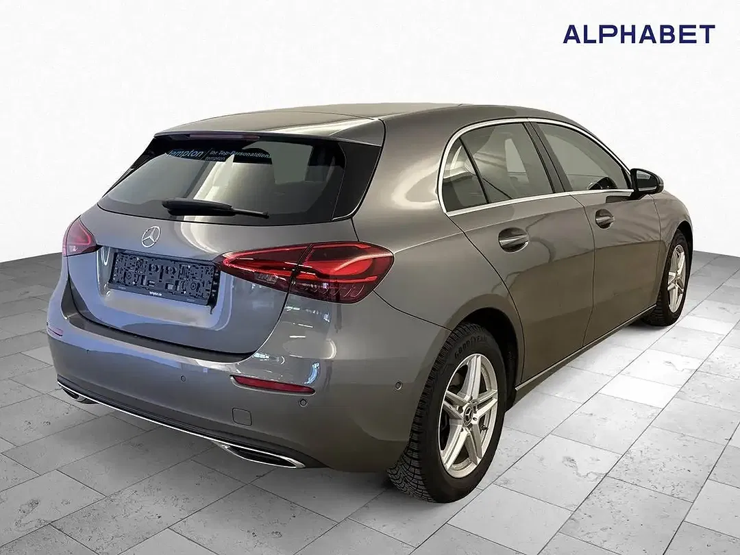 Mercedes-Benz 200 Progressive - Thumbnail 4