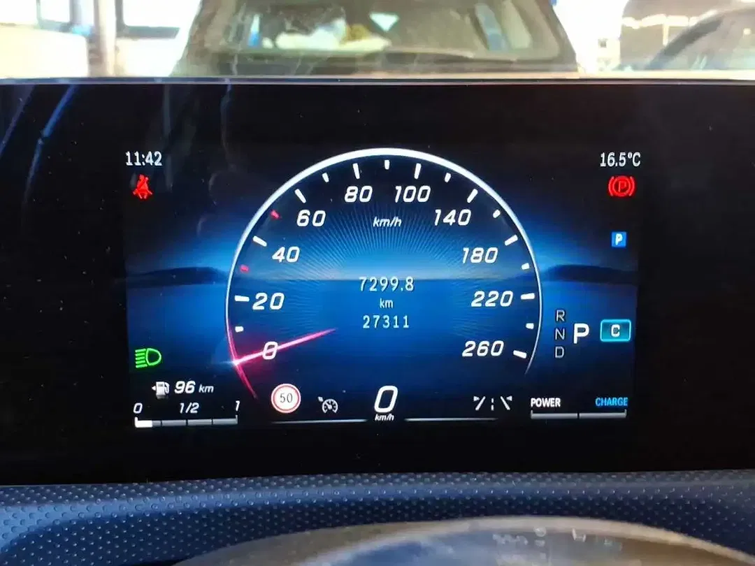 Mercedes-Benz 200 Progressive - Thumbnail 9