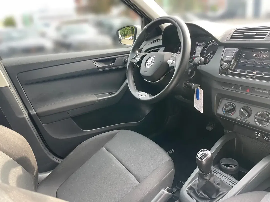 Skoda Fabia 1.0 Cool Plus - Thumbnail 7
