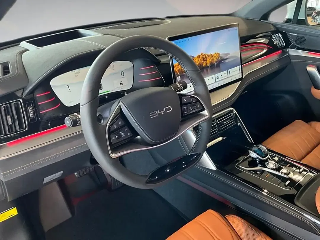 BYD Tang AUT - Thumbnail 9
