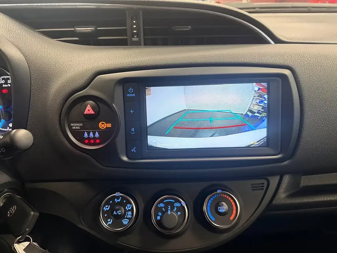 Toyota Yaris Team Deutschland - Thumbnail 11