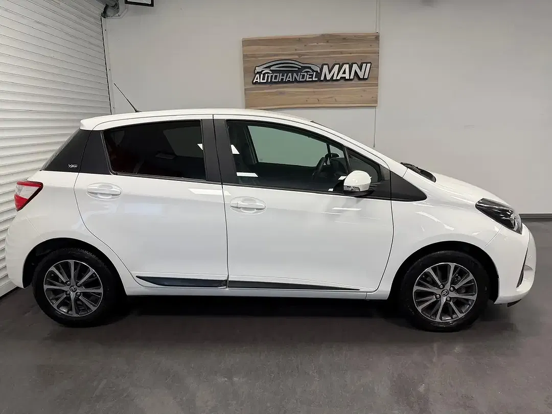 Toyota Yaris Team Deutschland - Thumbnail 5