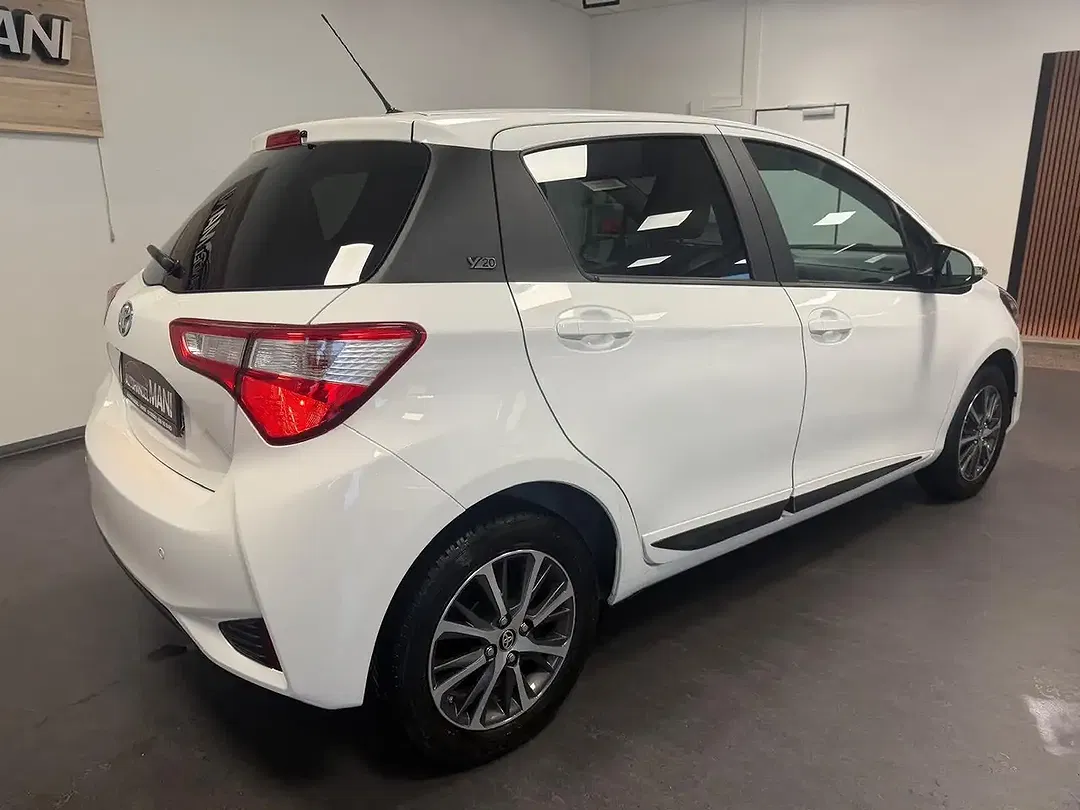 Toyota Yaris Team Deutschland - Thumbnail 8