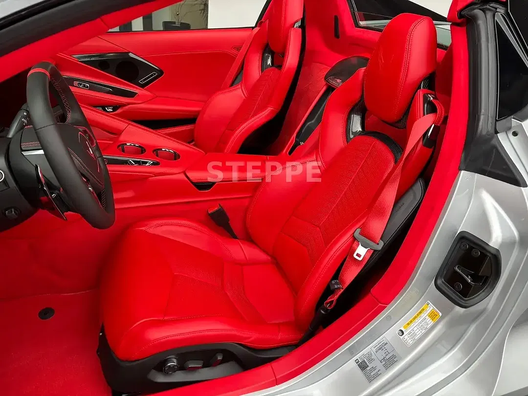 Corvette C8 Stingray Convertible 3LT - Thumbnail 11