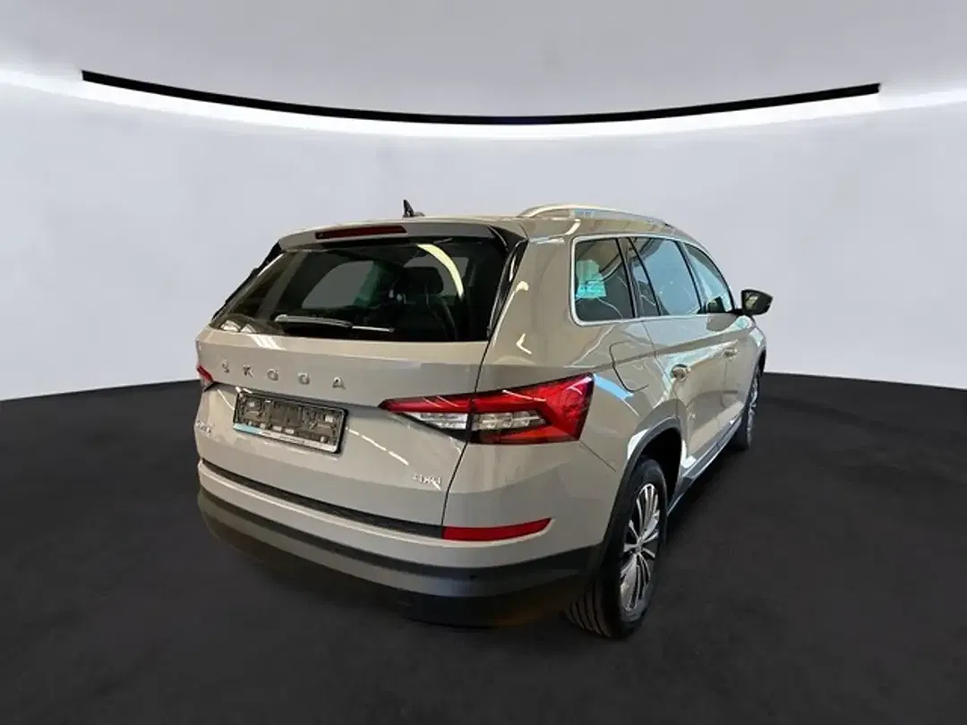 Skoda Kodiaq 2.0 TDI DSG Style - Thumbnail 2