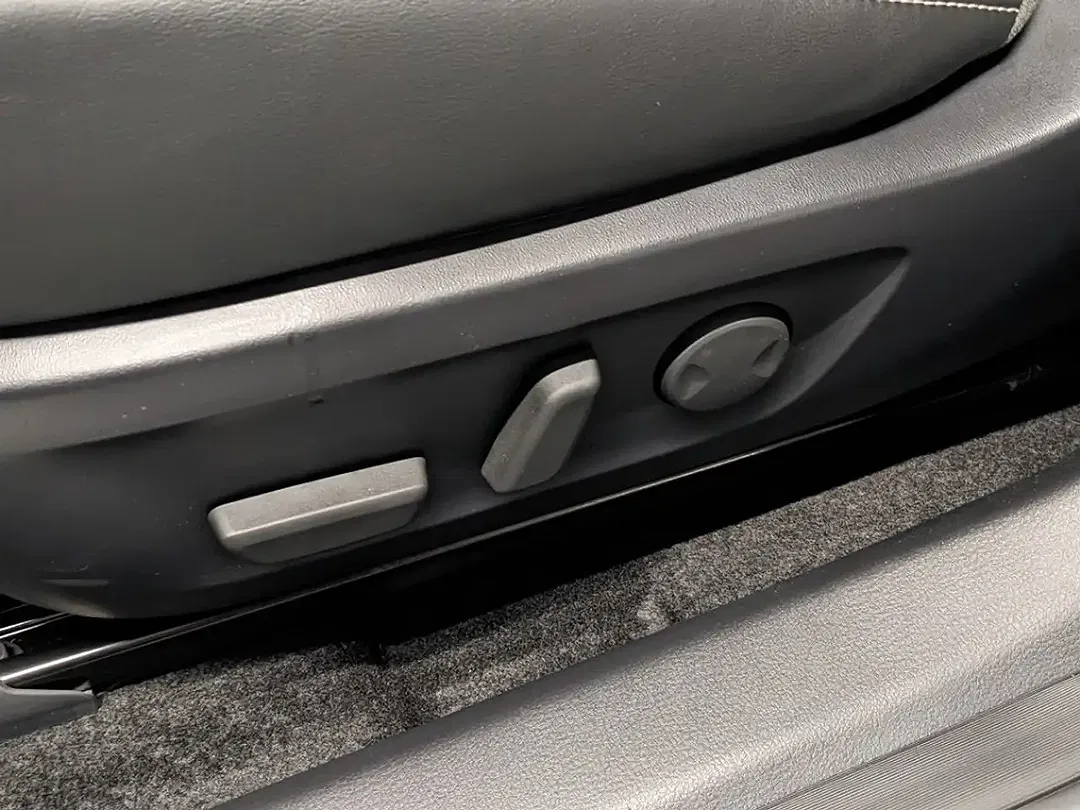 Mazda 6e EV Takumi - Thumbnail 9
