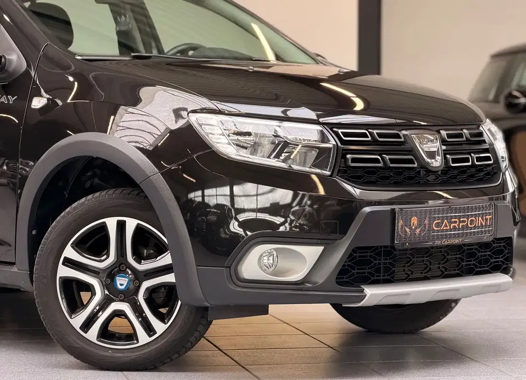 Dacia Sandero EDC Celebration Stepway - Thumbnail 3