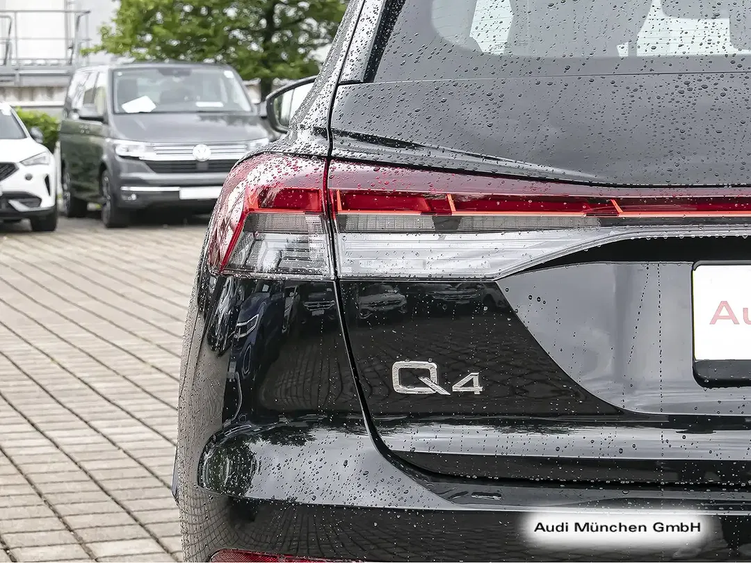 Audi Q4 e-tron 45 quattro - Thumbnail 7