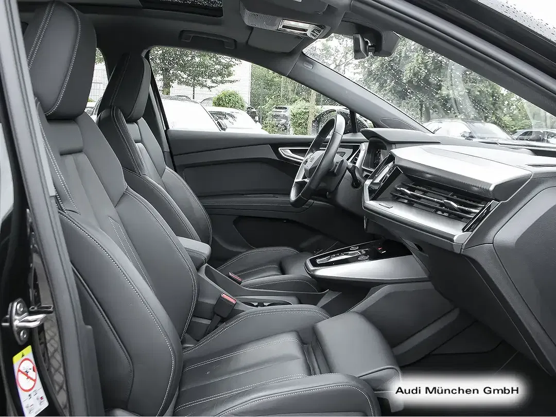 Audi Q4 e-tron 45 quattro - Thumbnail 9