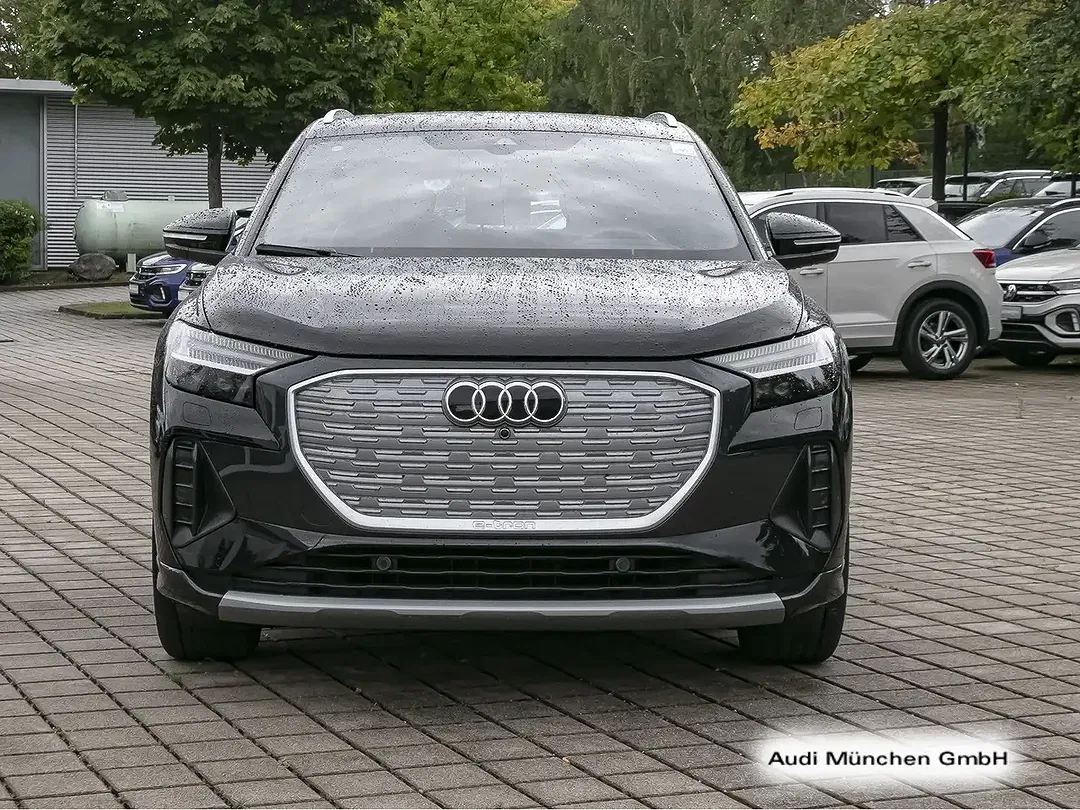 Audi Q4 e-tron 45 quattro - Thumbnail 2