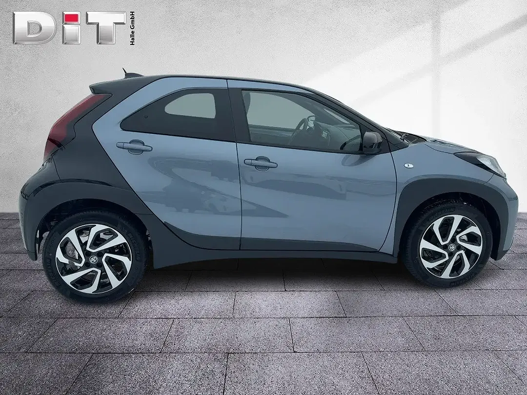 Toyota Aygo Teamplayer - Thumbnail 5