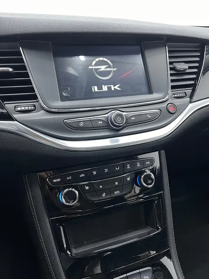 Opel Astra 1.2 Turbo Elegance - Thumbnail 12