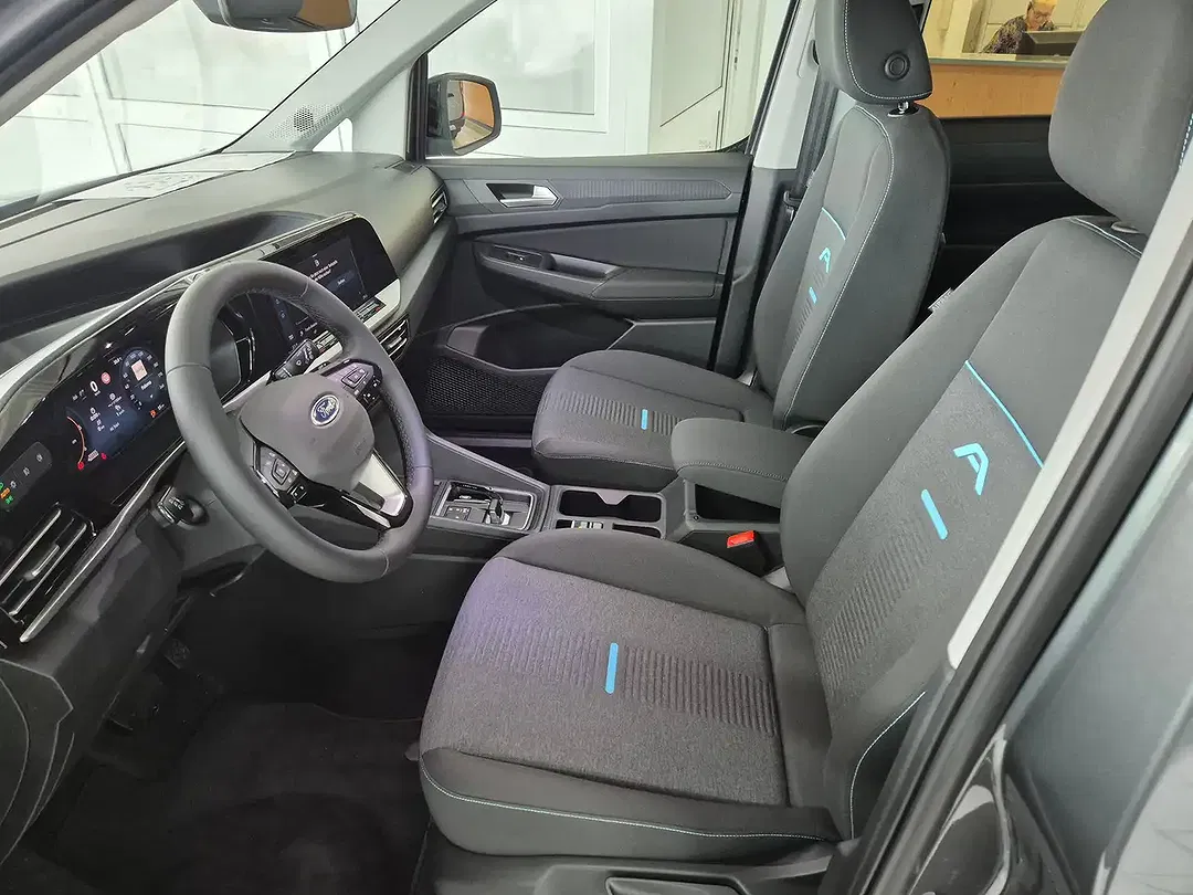 Ford Tourneo Connect 2.0 EcoBlue AUT Active - Thumbnail 8