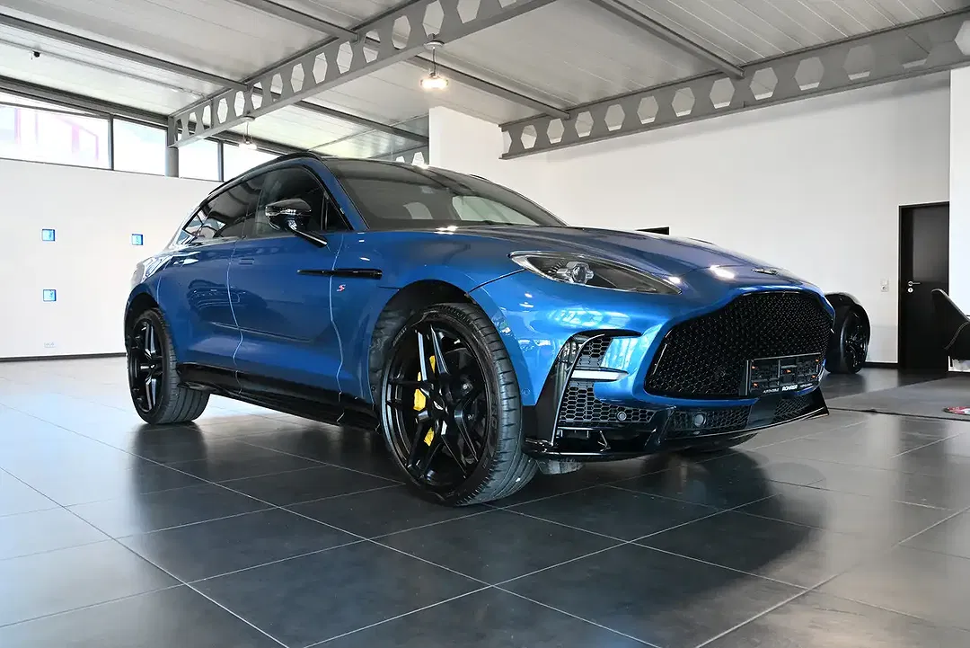 Aston Martin DBX S - foto 2