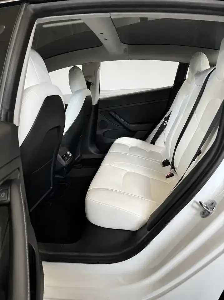 Tesla Model 3 RWD Standard Range - Thumbnail 7