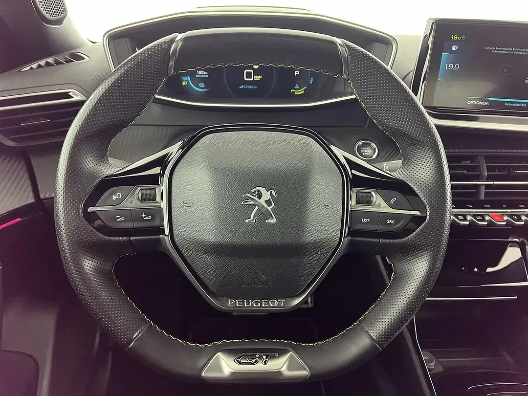 Peugeot 2008 GT - foto 15
