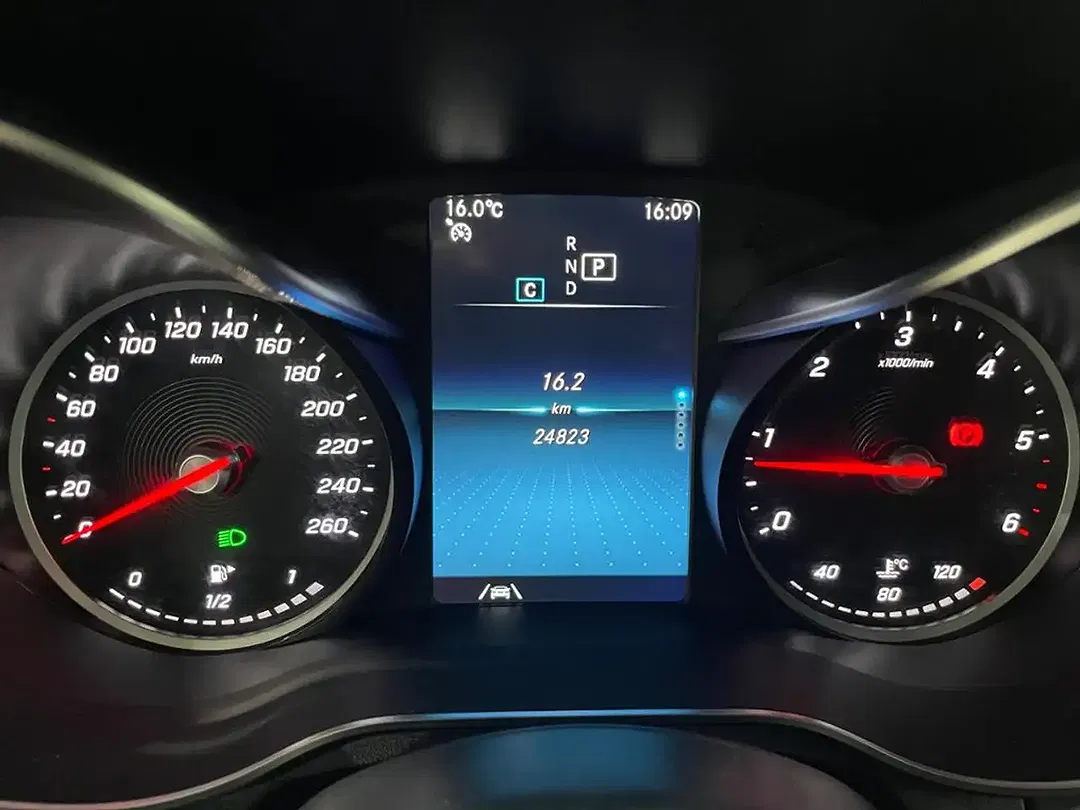 Mercedes-Benz GLC 220 AUT 4MATIC MBUX Exclusive - Thumbnail 9