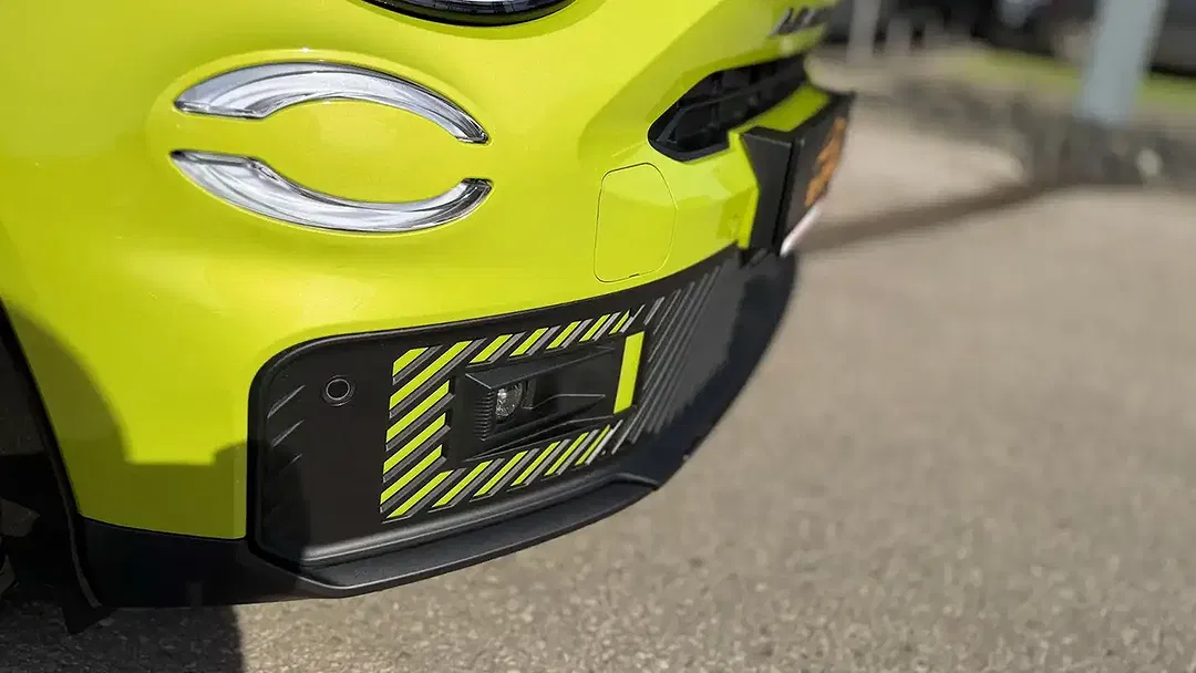 Abarth 600e Scorpionissima - Thumbnail 6